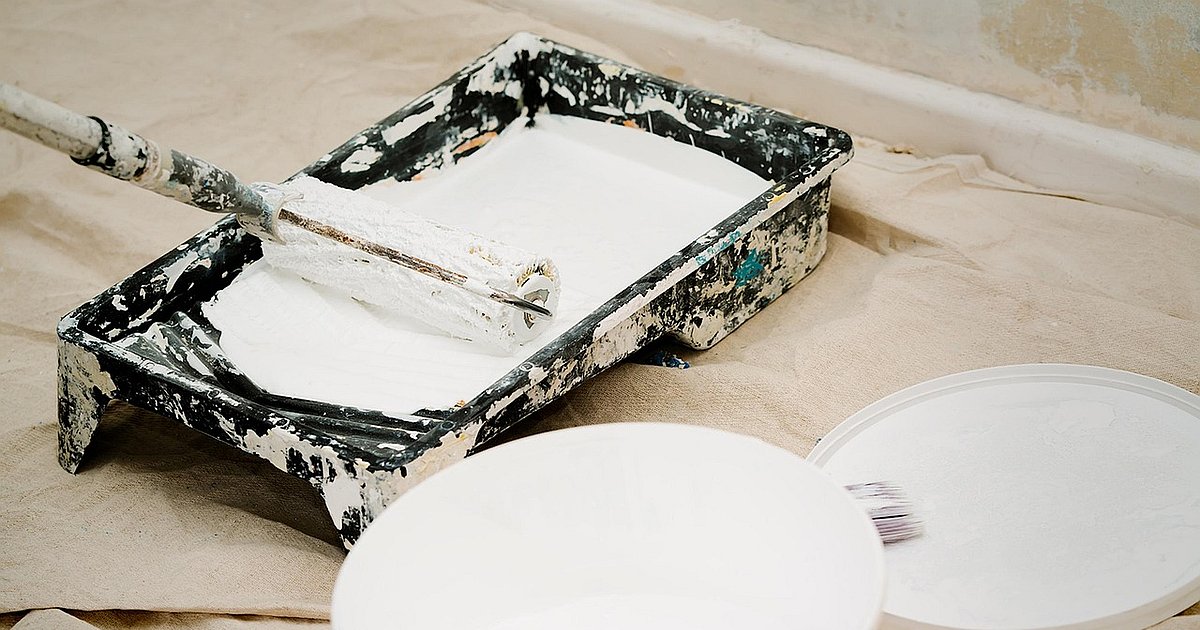 paint tray, white